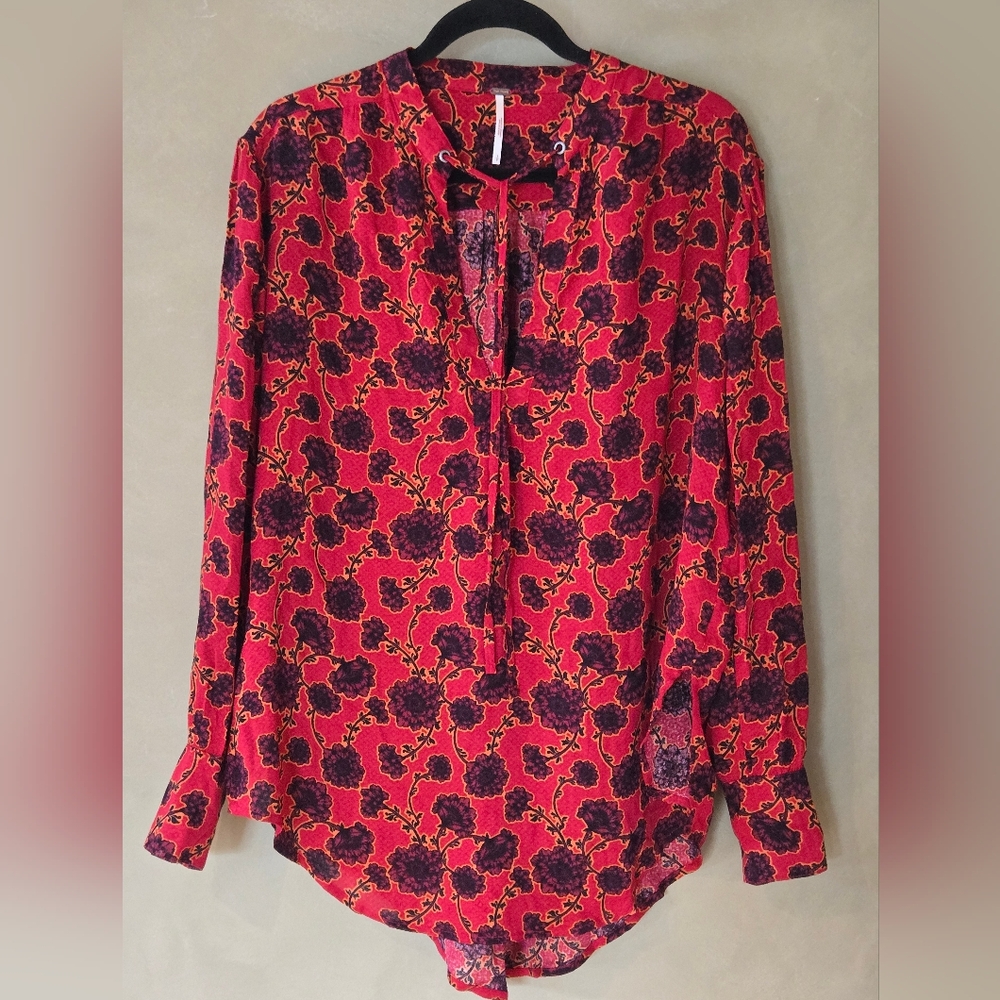Free People | Mia Tunic (175$) in a red floral print, Size S - Picture 4 of 11
